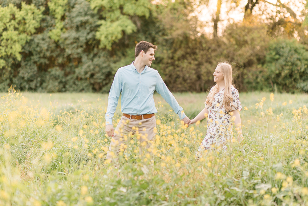 fort worth engagement session at airfield falls