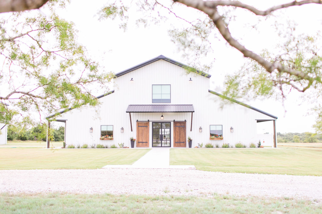 davis and grey farms, wedding venues in Dallas Fort Worth